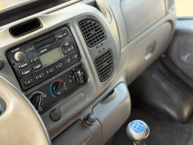 Ford Transit 2.4TDI 125к.с., снимка 13