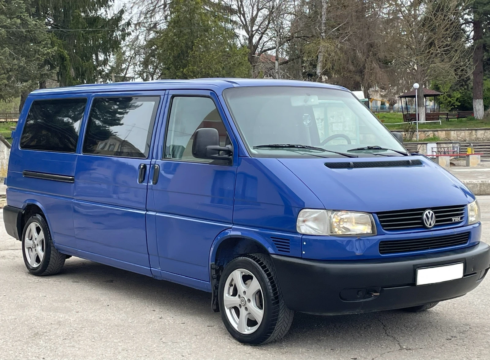 VW Caravelle 2.5TDI 8+ 1 LONG - изображение 3