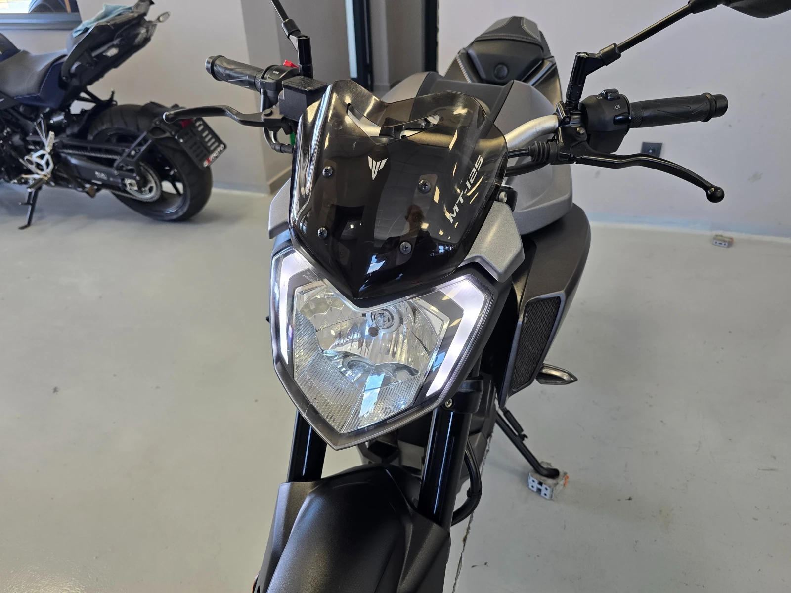 Yamaha Mt-01 125ie, ABS, 2018г., Akrapovic!, снимка 6 - Мотоциклети и мототехника - 55582923