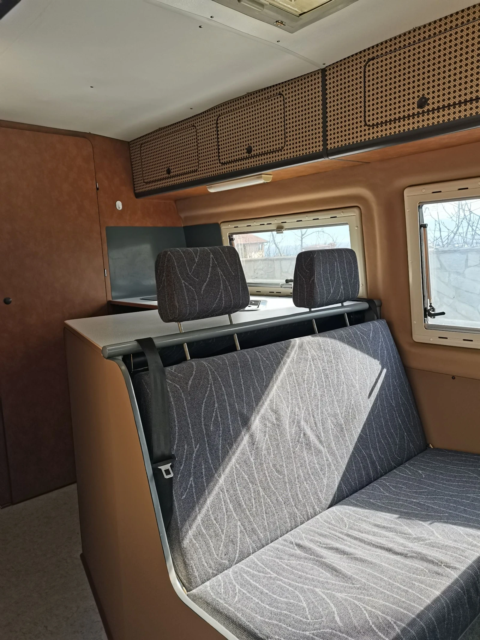 Кемпер Mercedes-Benz С принтер 211 сди, снимка 7 - Каравани и кемпери - 54237455