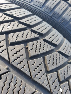 Гуми Зимни 215/55R18, снимка 5