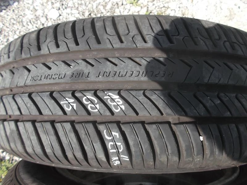 Гуми Летни 195/60R15, снимка 3 - Гуми и джанти - 22252995