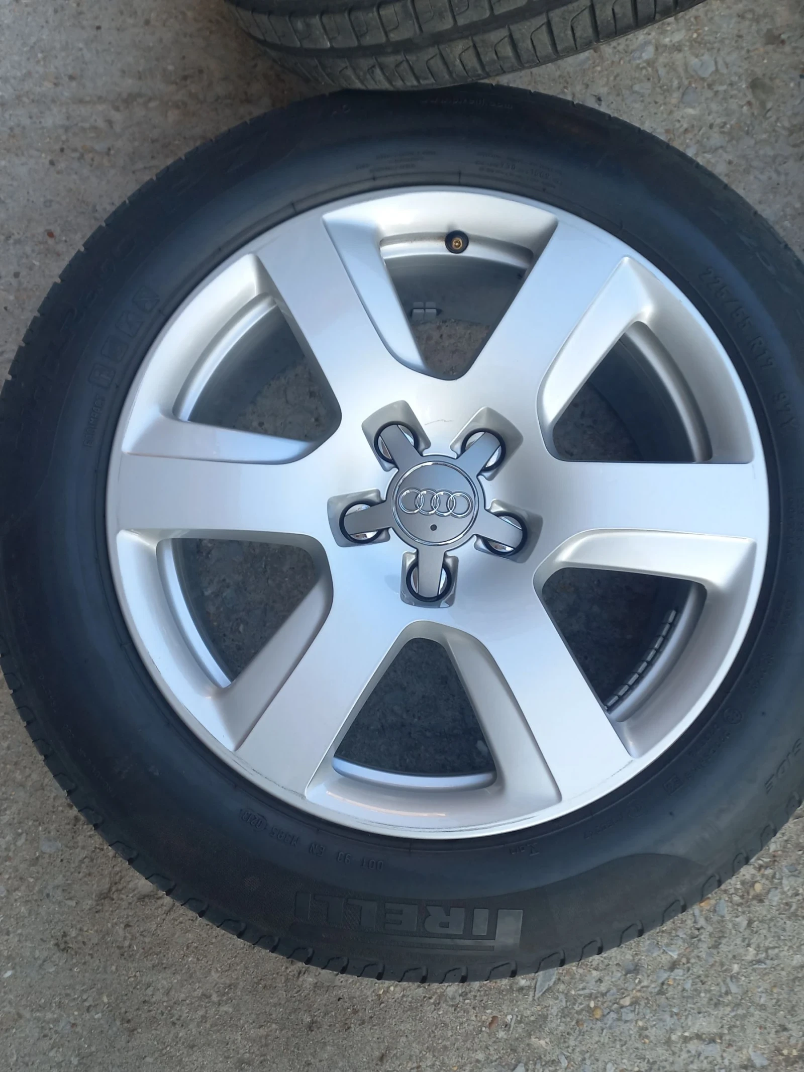 ���� � ������ 225/55R17 �� Audi | Mobile.bg � ����������� 4