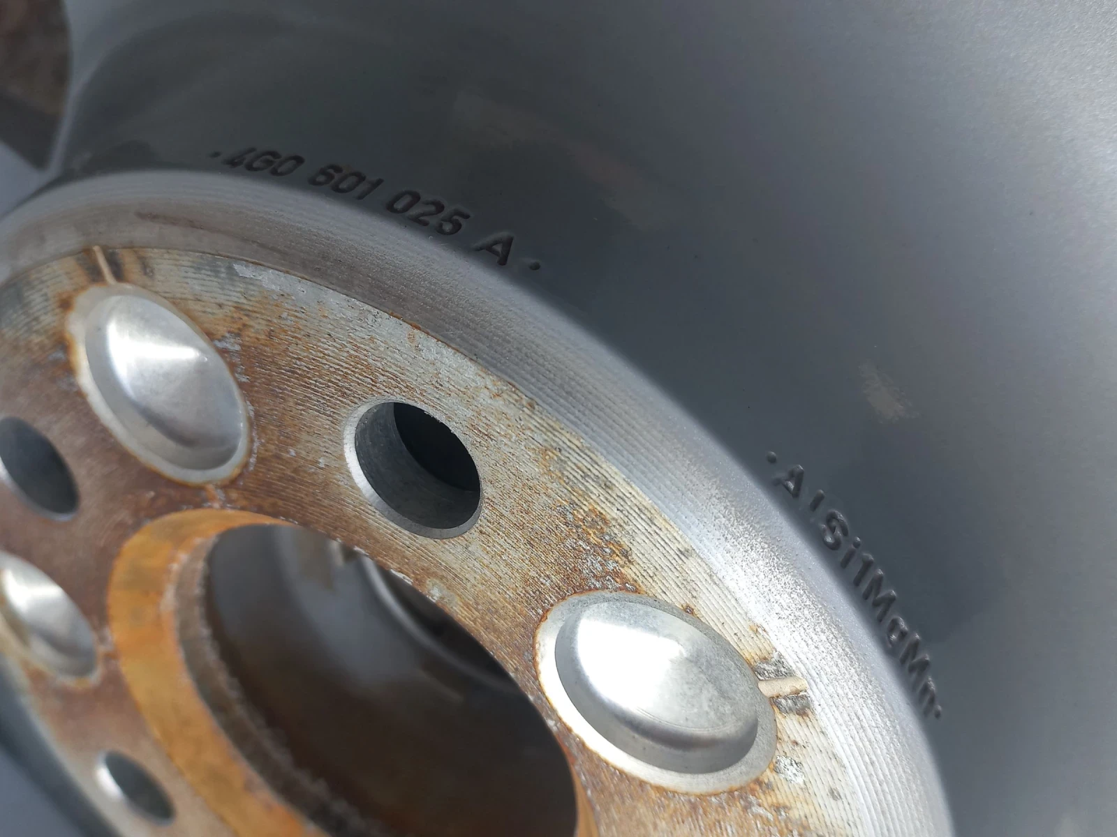 ���� � ������ 225/55R17 �� Audi | Mobile.bg � ����������� 13