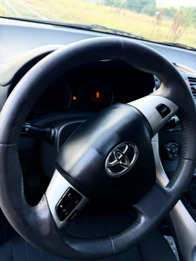 Toyota Auris Дизел, снимка 10