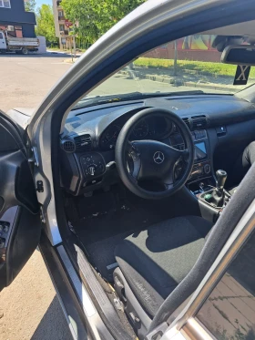 Mercedes-Benz C 220, снимка 5
