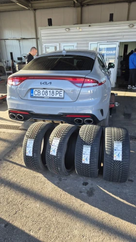 Обява за продажба на Kia Stinger GT2 3.3 V6 Biturbo 4x4 HeadUp 360  Harman Kardon ~85 000 лв. - изображение 10