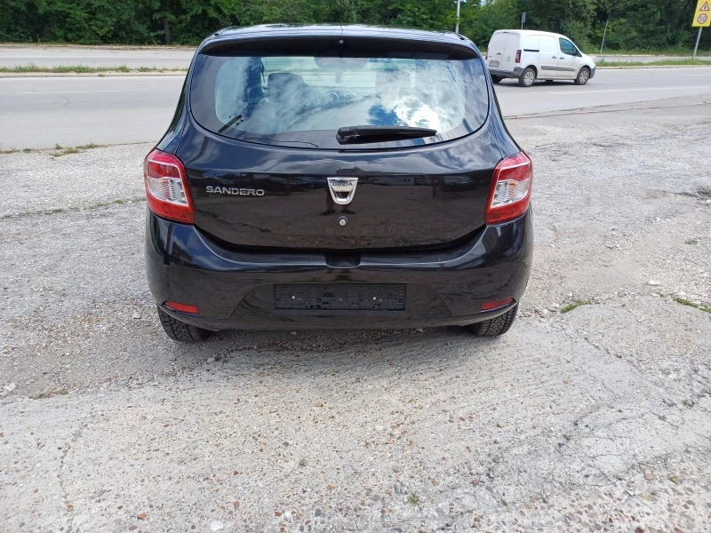 Dacia Sandero 1.2i  GAS NAVI, снимка 6 - Автомобили и джипове - 45949313