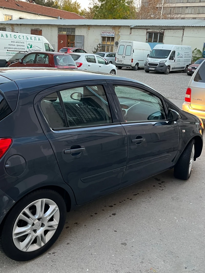 Opel Corsa, снимка 2 - Автомобили и джипове - 47944475