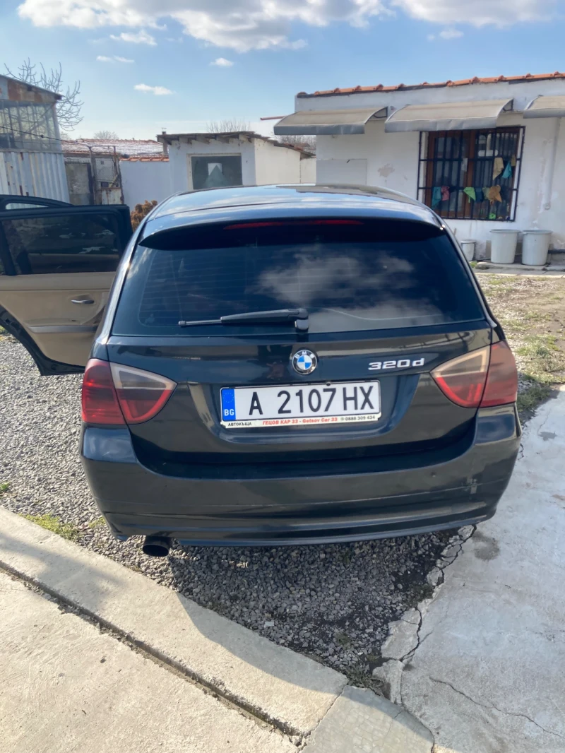 BMW 320, снимка 9 - Автомобили и джипове - 49236954