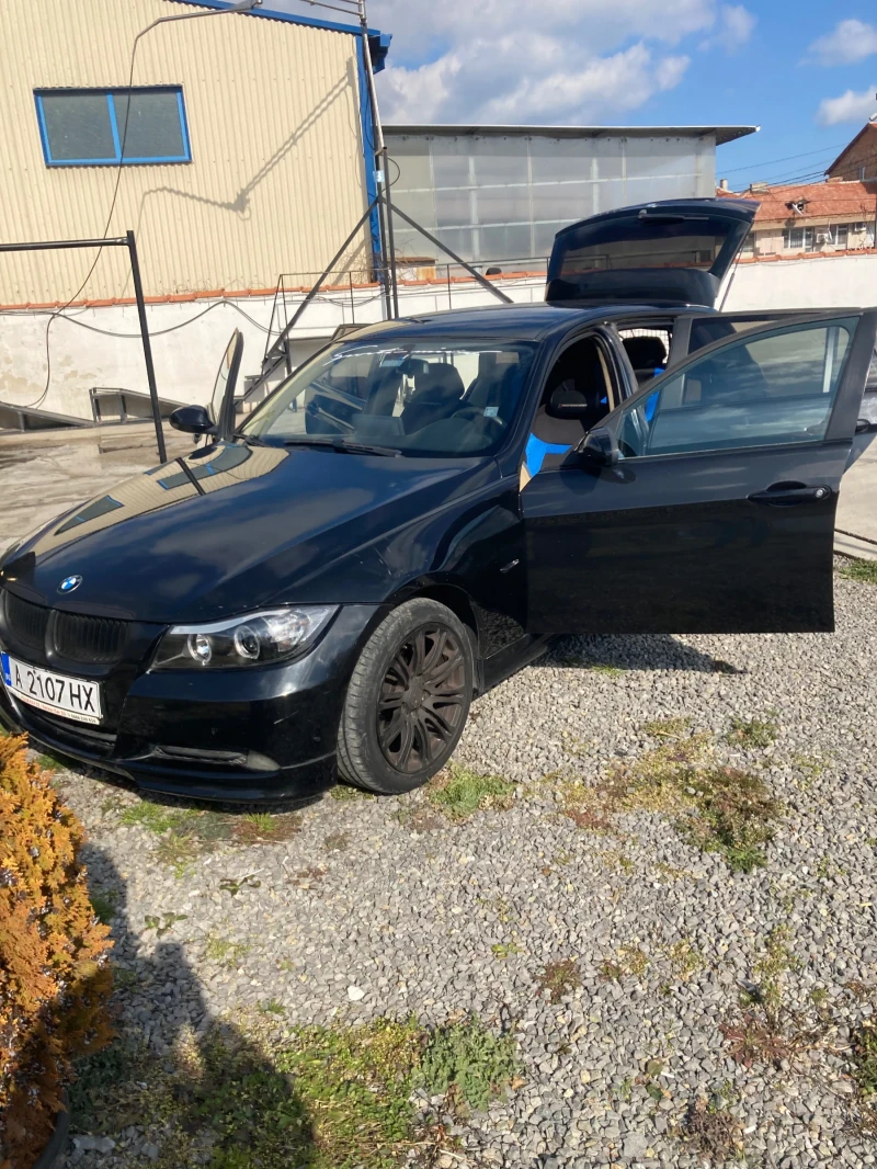 BMW 320, снимка 2 - Автомобили и джипове - 49236954