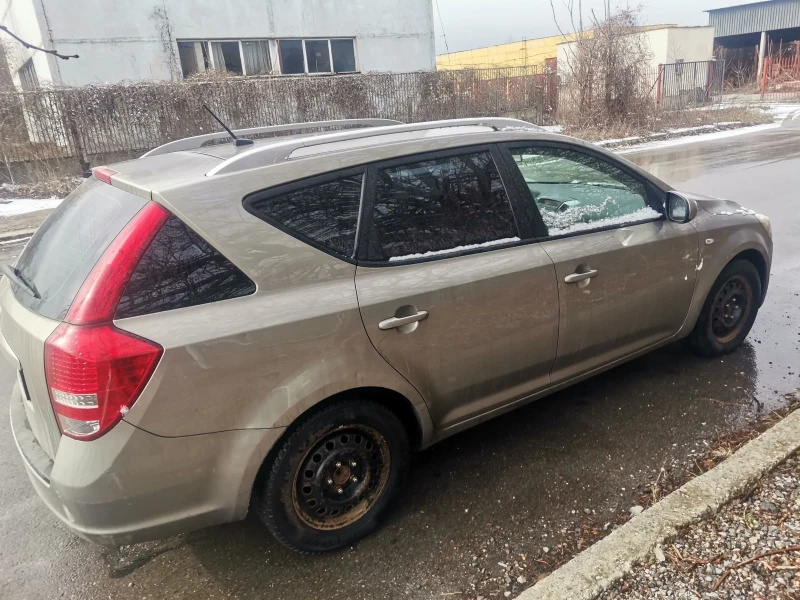 Kia Ceed 1.6crdi facelift D4FB, снимка 5 - Автомобили и джипове - 49367042