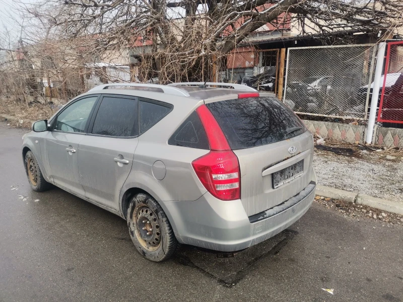 Kia Ceed 1.6crdi facelift D4FB, снимка 2 - Автомобили и джипове - 49367042