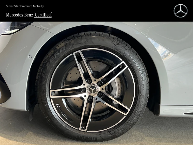 Mercedes-Benz E 220 d 4MATIC, снимка 5 - Автомобили и джипове - 50389503