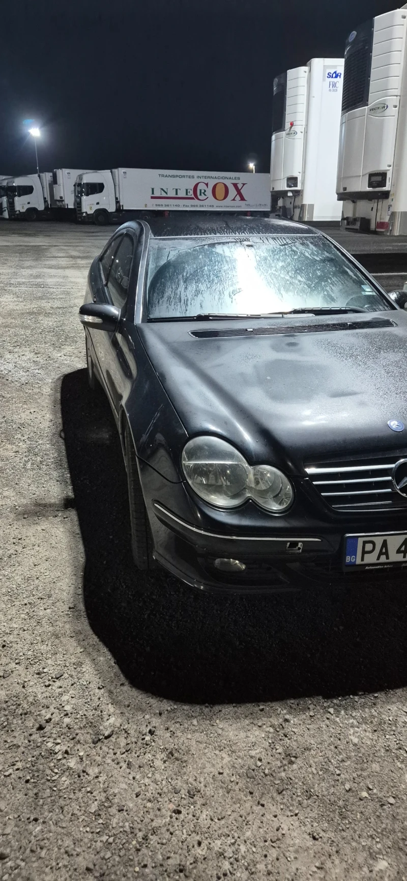 Mercedes-Benz C 200, снимка 3 - Автомобили и джипове - 52840728