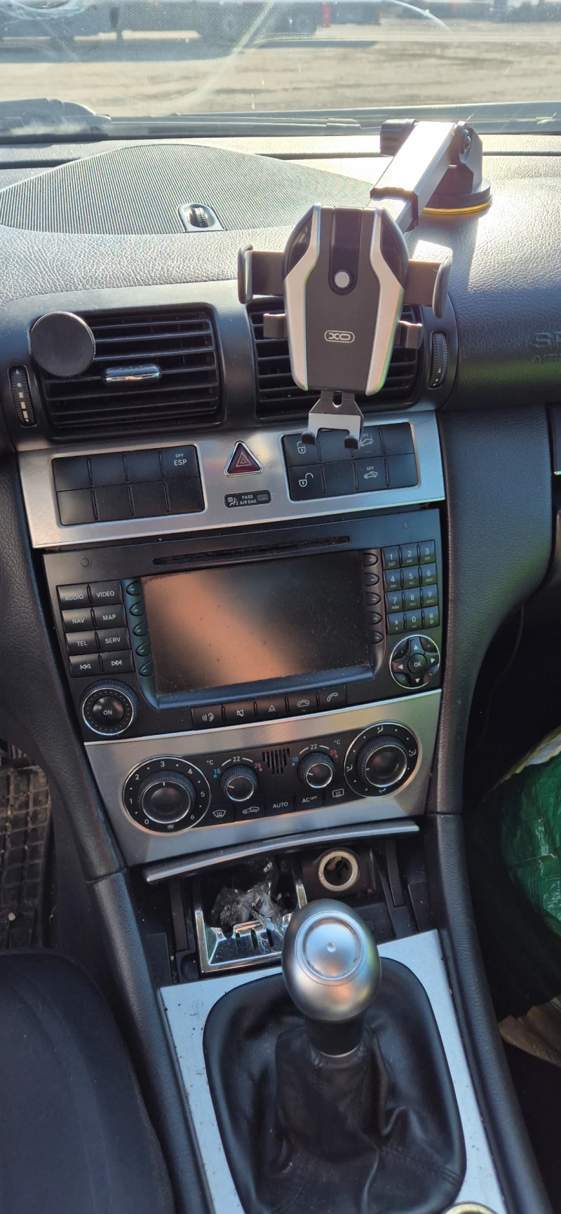 Mercedes-Benz C 200, снимка 6 - Автомобили и джипове - 52840728