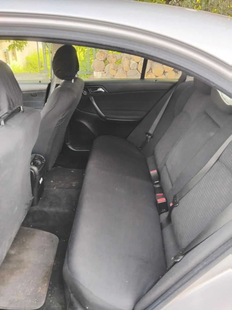 Mercedes-Benz C 200, снимка 7 - Автомобили и джипове - 52651851