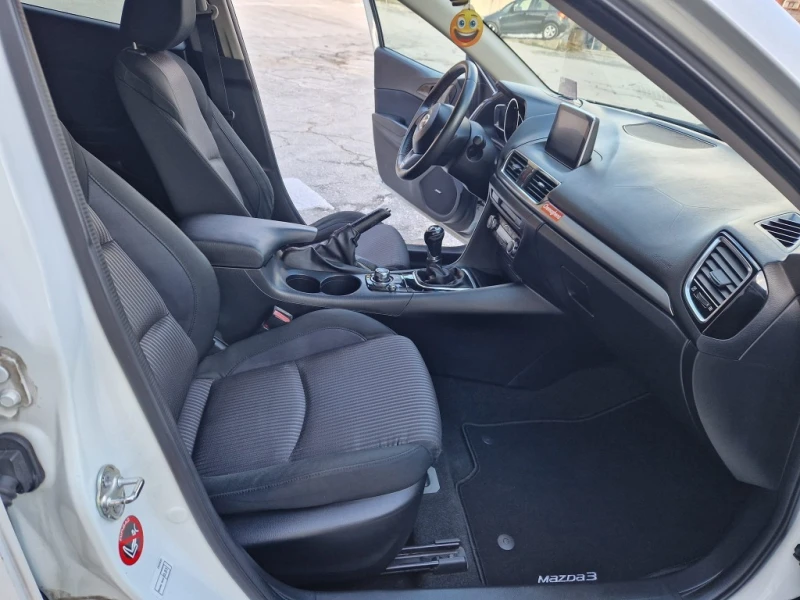 Mazda 3 SkyActiv-D, снимка 5 - Автомобили и джипове - 51986045