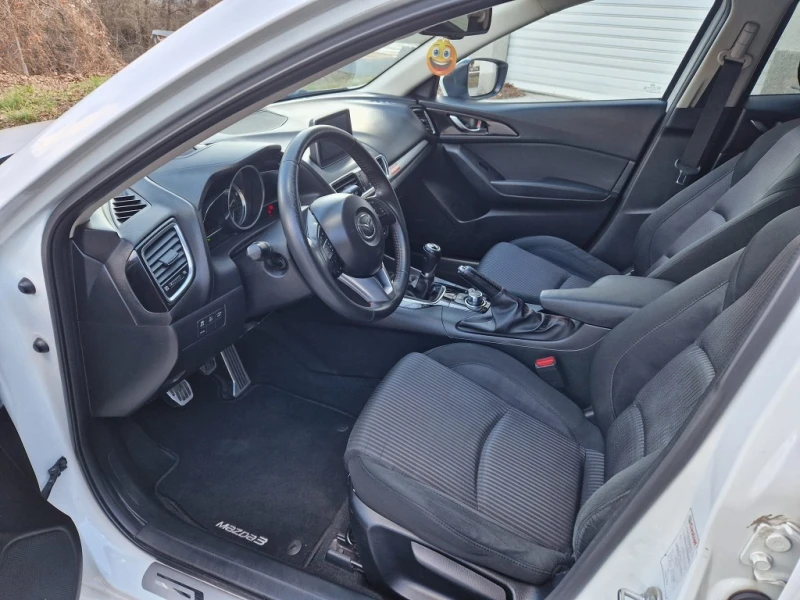 Mazda 3 SkyActiv-D, снимка 9 - Автомобили и джипове - 51986045