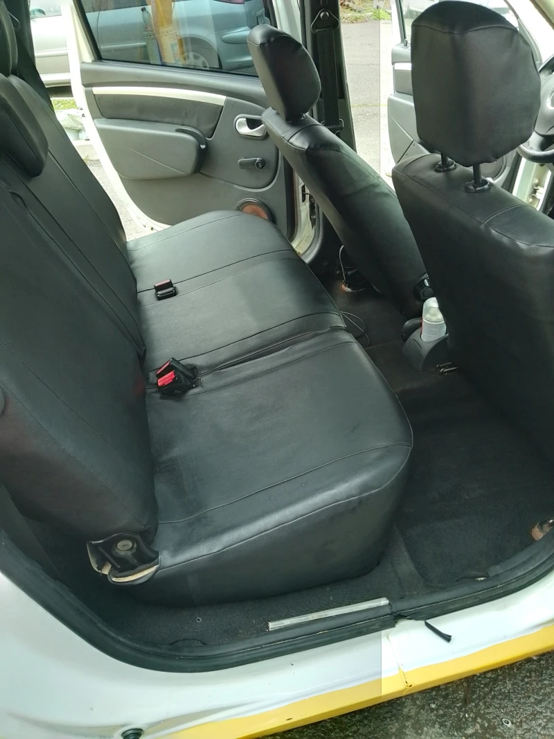 Dacia Logan 1.5 dci, снимка 2 - Автомобили и джипове - 53309589