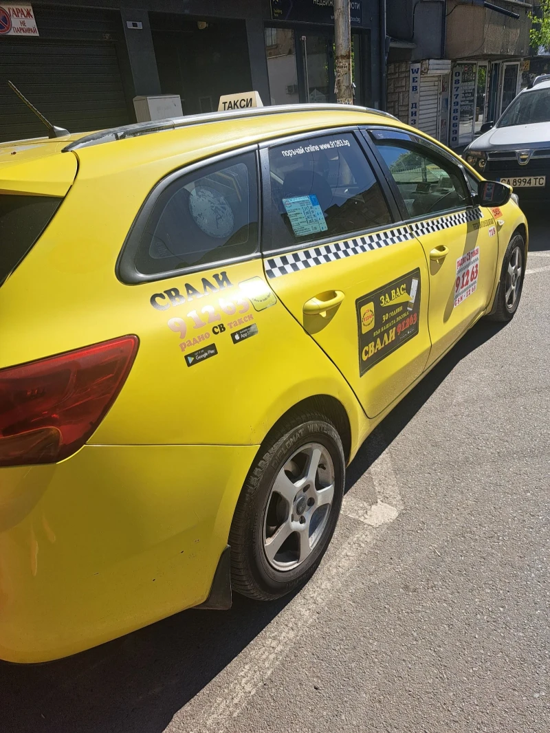 Kia Ceed - 9200 лв. - 44237356 | Car24.bg