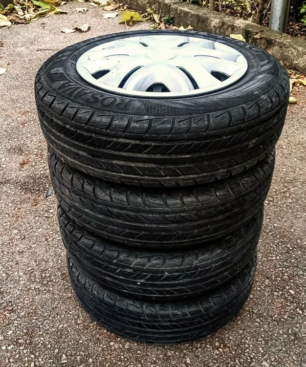 VW Polo 4 цилиндъра_Газов Инжекцион/ 5л./100км._КЛИМАТИК ! - изображение 8