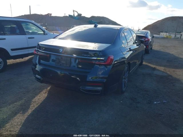 BMW 750 XDRIVE* HARMAN KARDON* LASER* МАСАЖИ* ОБДУХ, снимка 8 - Автомобили и джипове - 53647750