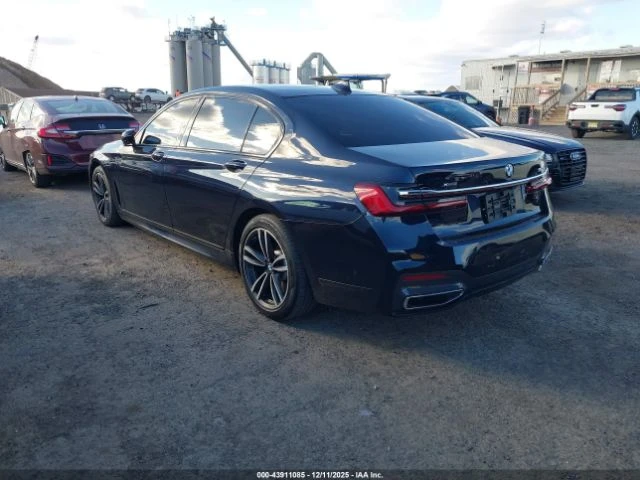 BMW 750 XDRIVE* HARMAN KARDON* LASER* МАСАЖИ* ОБДУХ, снимка 6 - Автомобили и джипове - 53647750