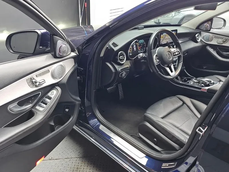 Mercedes-Benz C 200 AVANTGARDE, снимка 10 - Автомобили и джипове - 55842075