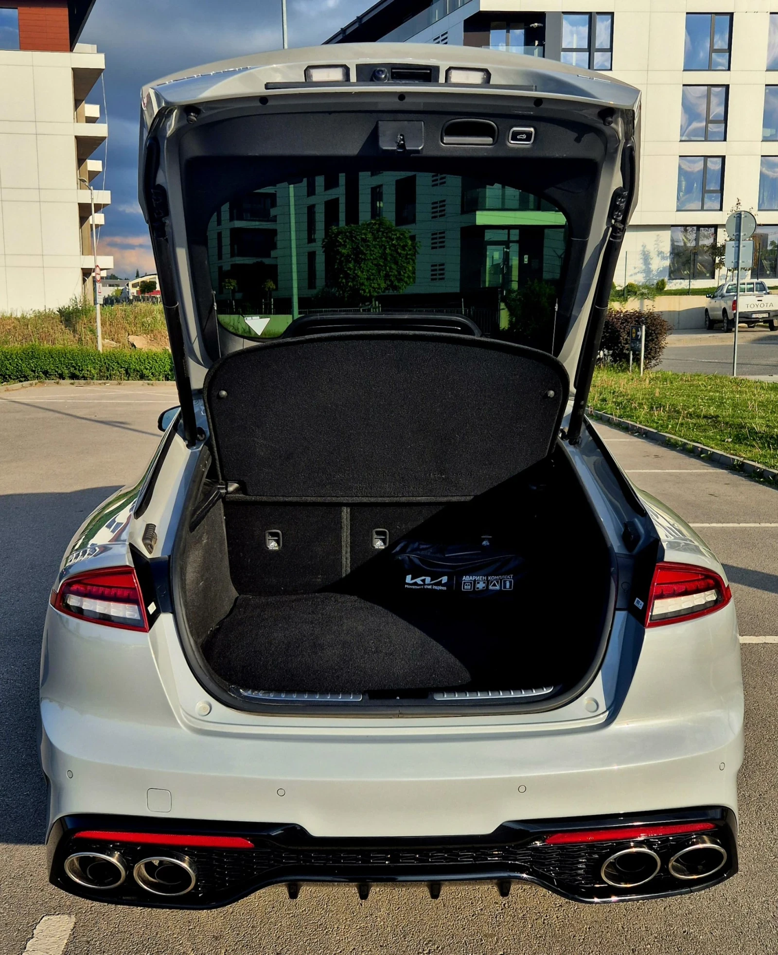 Kia Stinger 3.3 V6 Biturbo Facelift HUD 4x4 H/K Keyless LED  - изображение 8