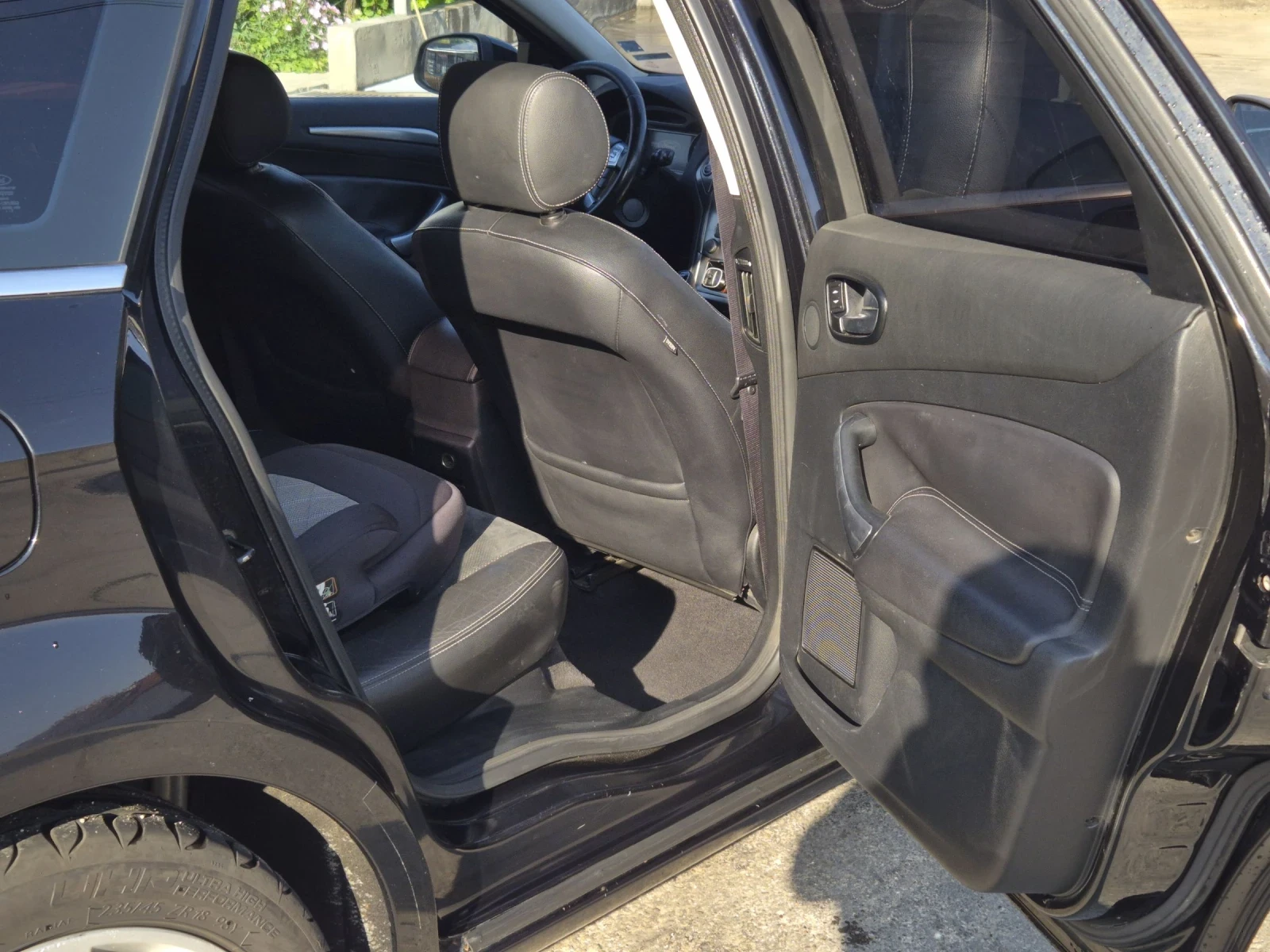 Ford Mondeo 1.8TDCI - изображение 10