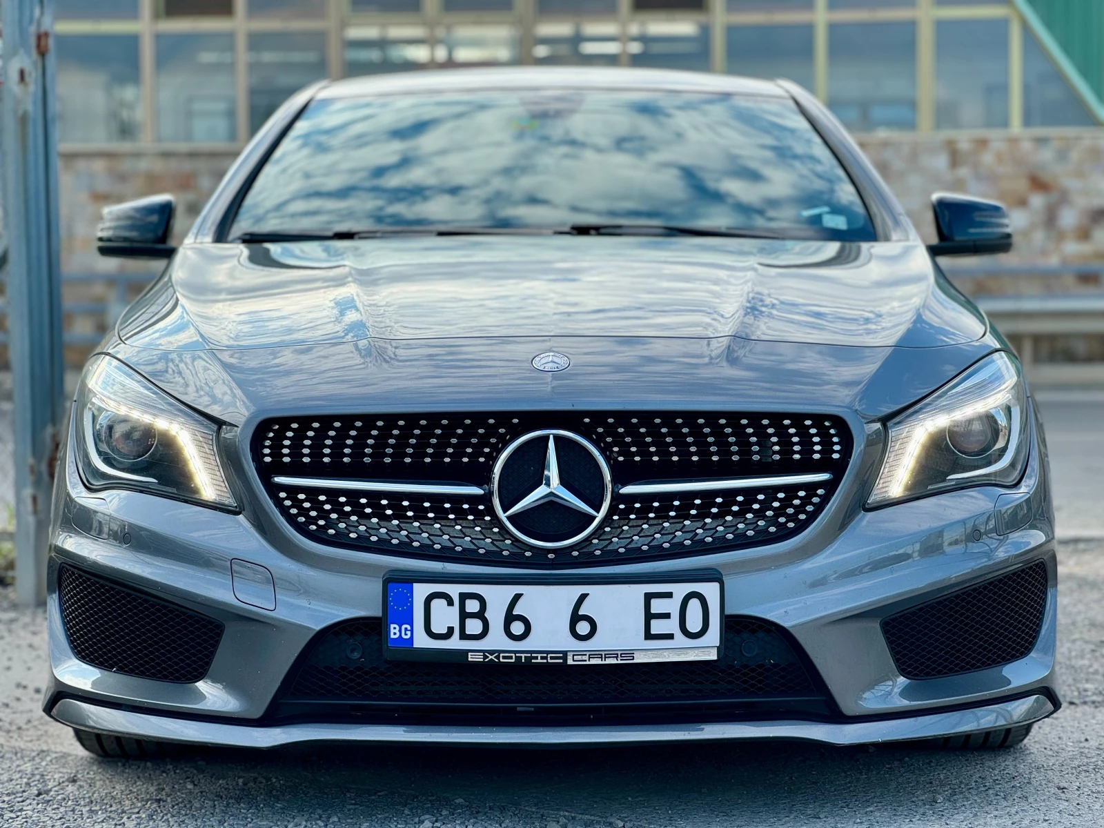 Mercedes-Benz CLA 250 250 AMG Line ! SWISS ! - изображение 2