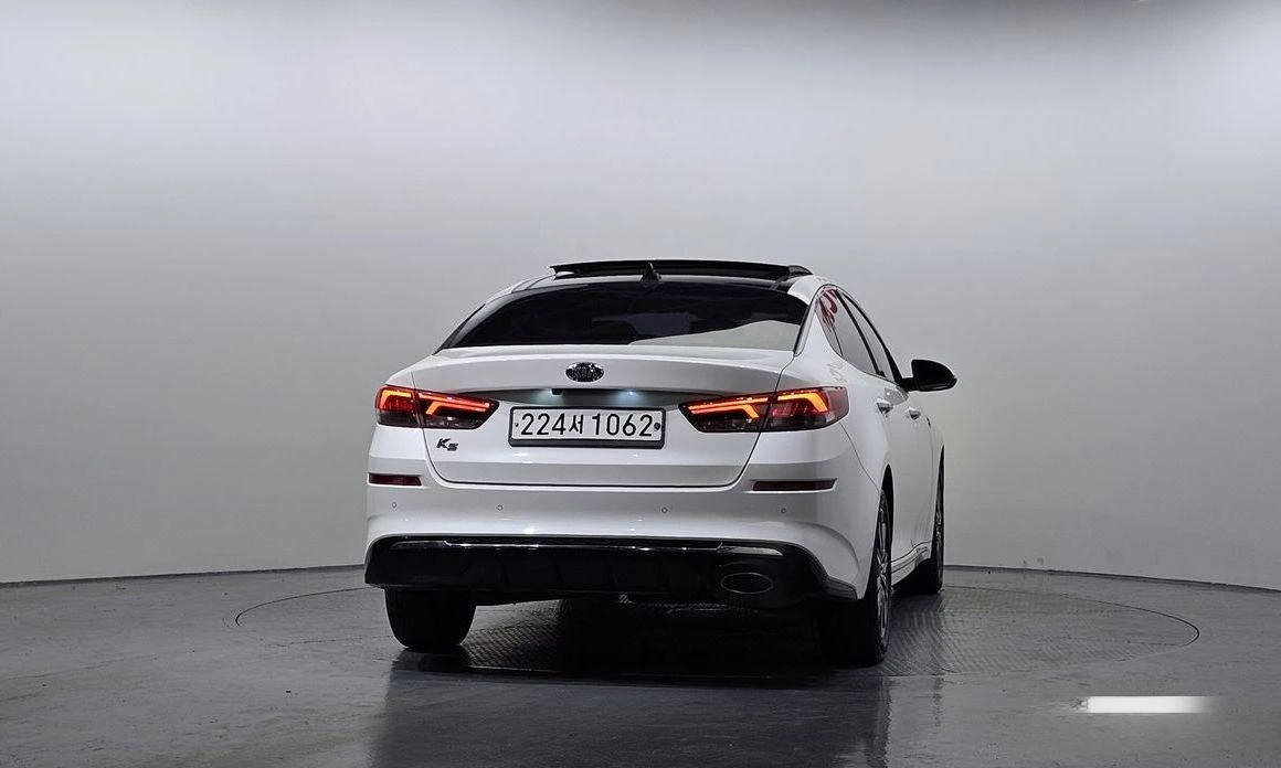 Kia K5  - изображение 4