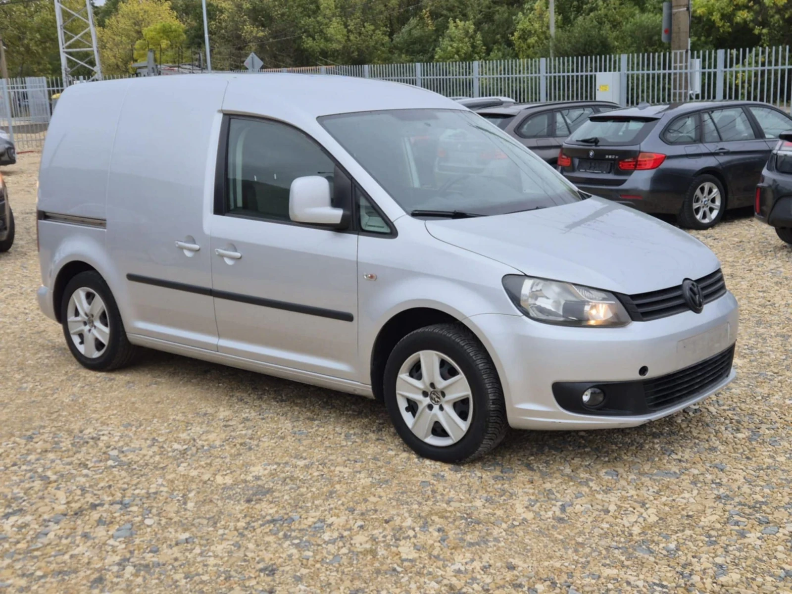 VW Caddy 1.6 TDI BMT - изображение 5