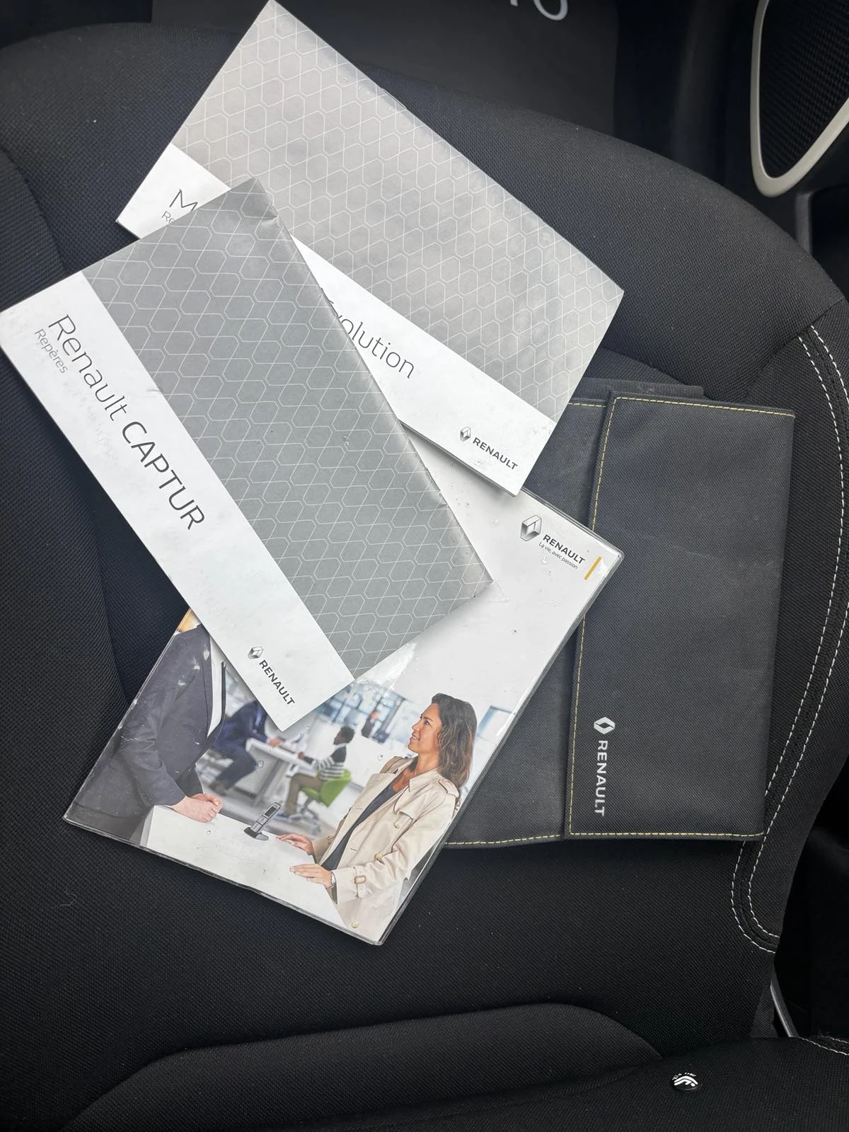 Renault Captur 1.5 , EURO 6, AUTOMATIC,   France | Mobile.bg   15