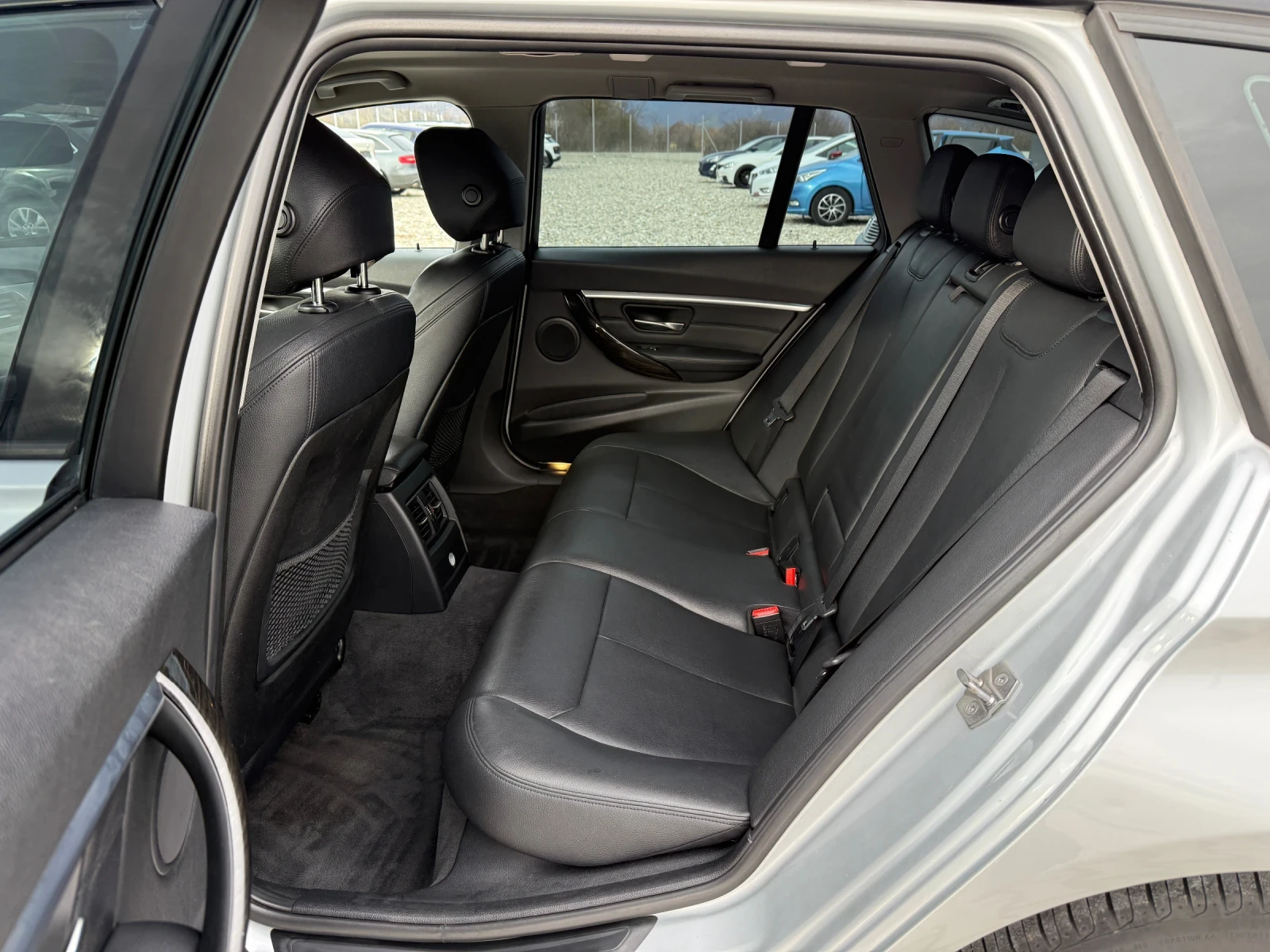 BMW 320 X-DRIVE  SPORT | Mobile.bg   11