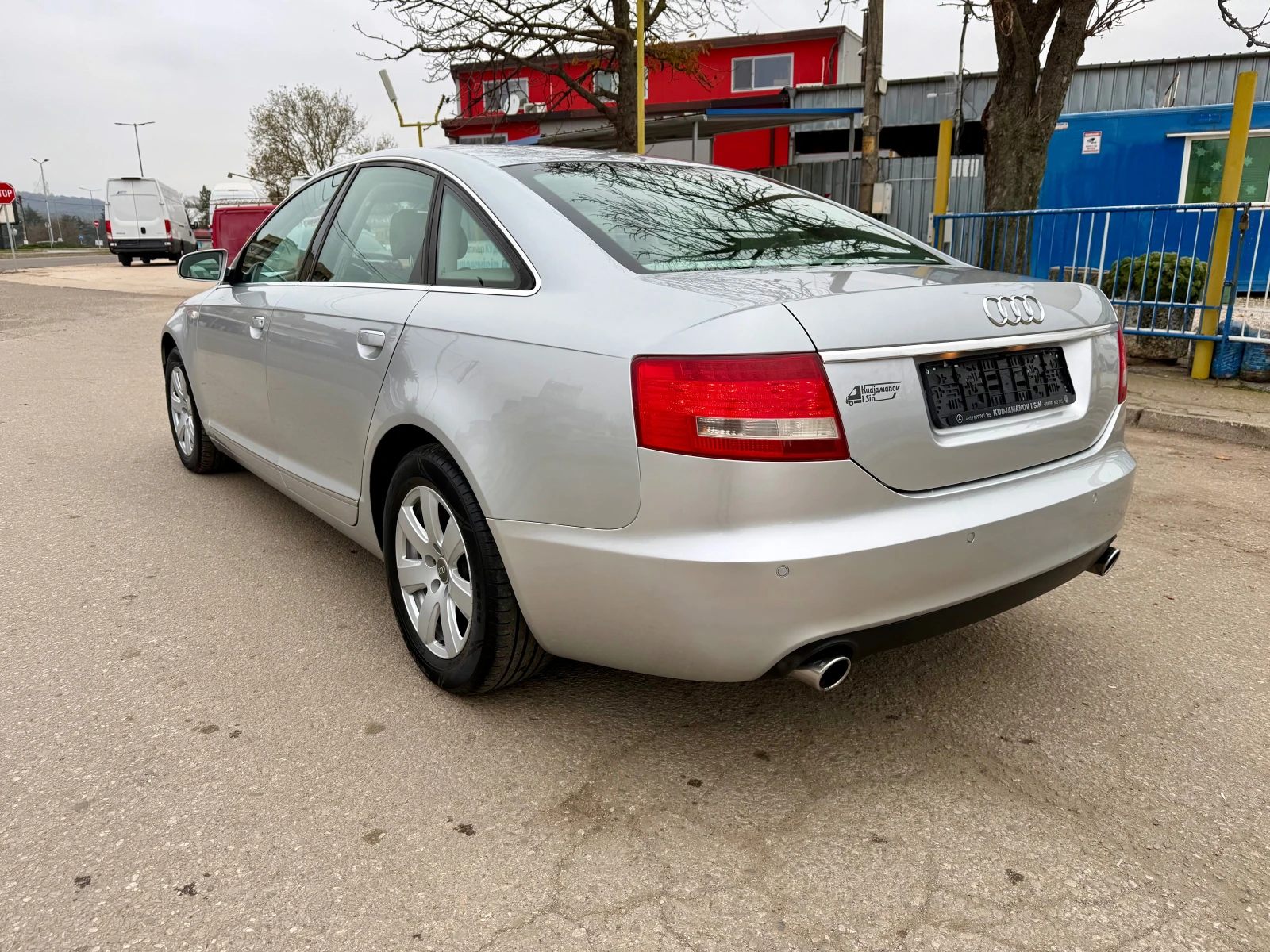 Audi A6 3.2 FSI V6 - изображение 3