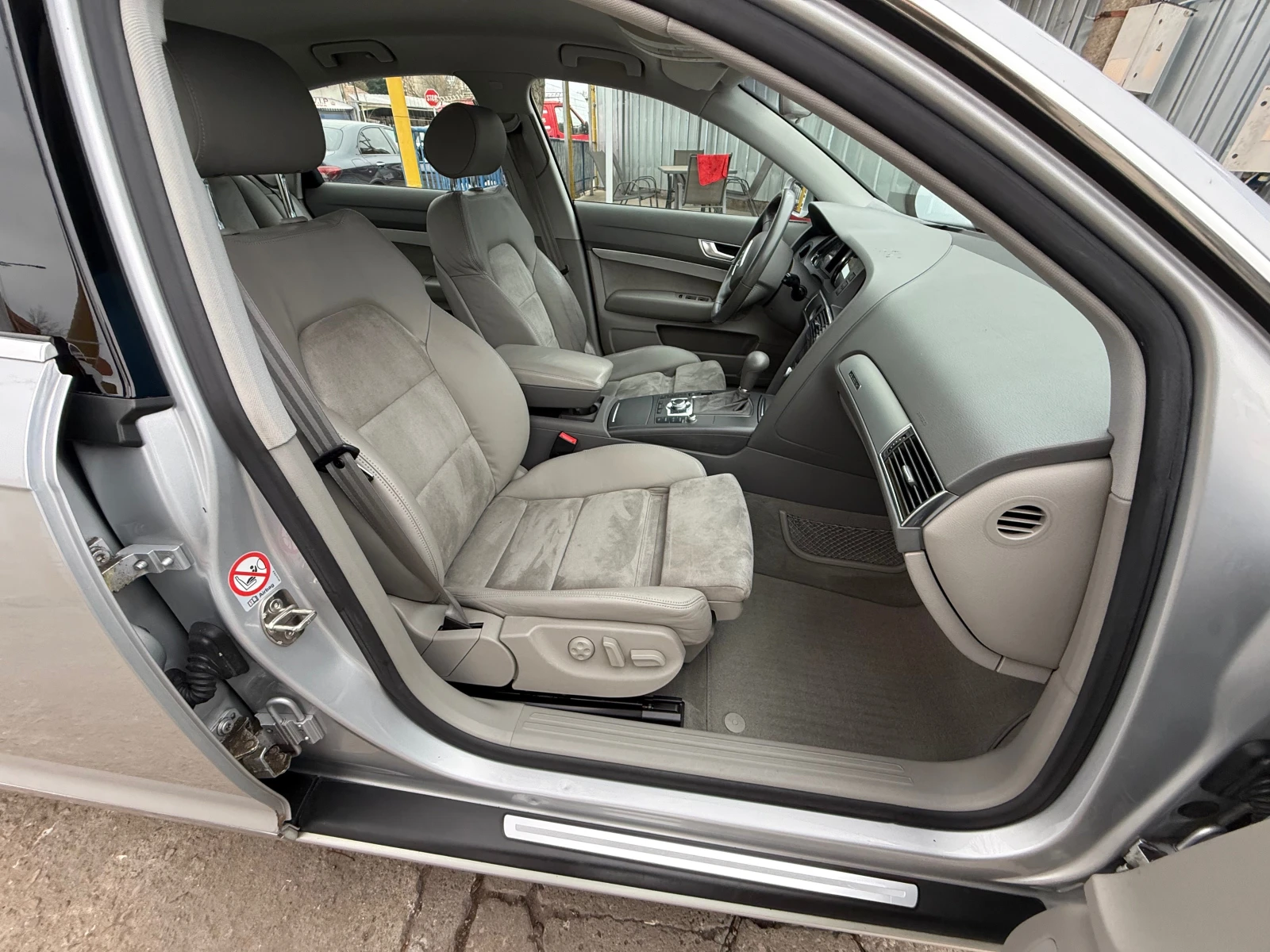 Audi A6 3.2 FSI V6 | Mobile.bg � ����������� 13