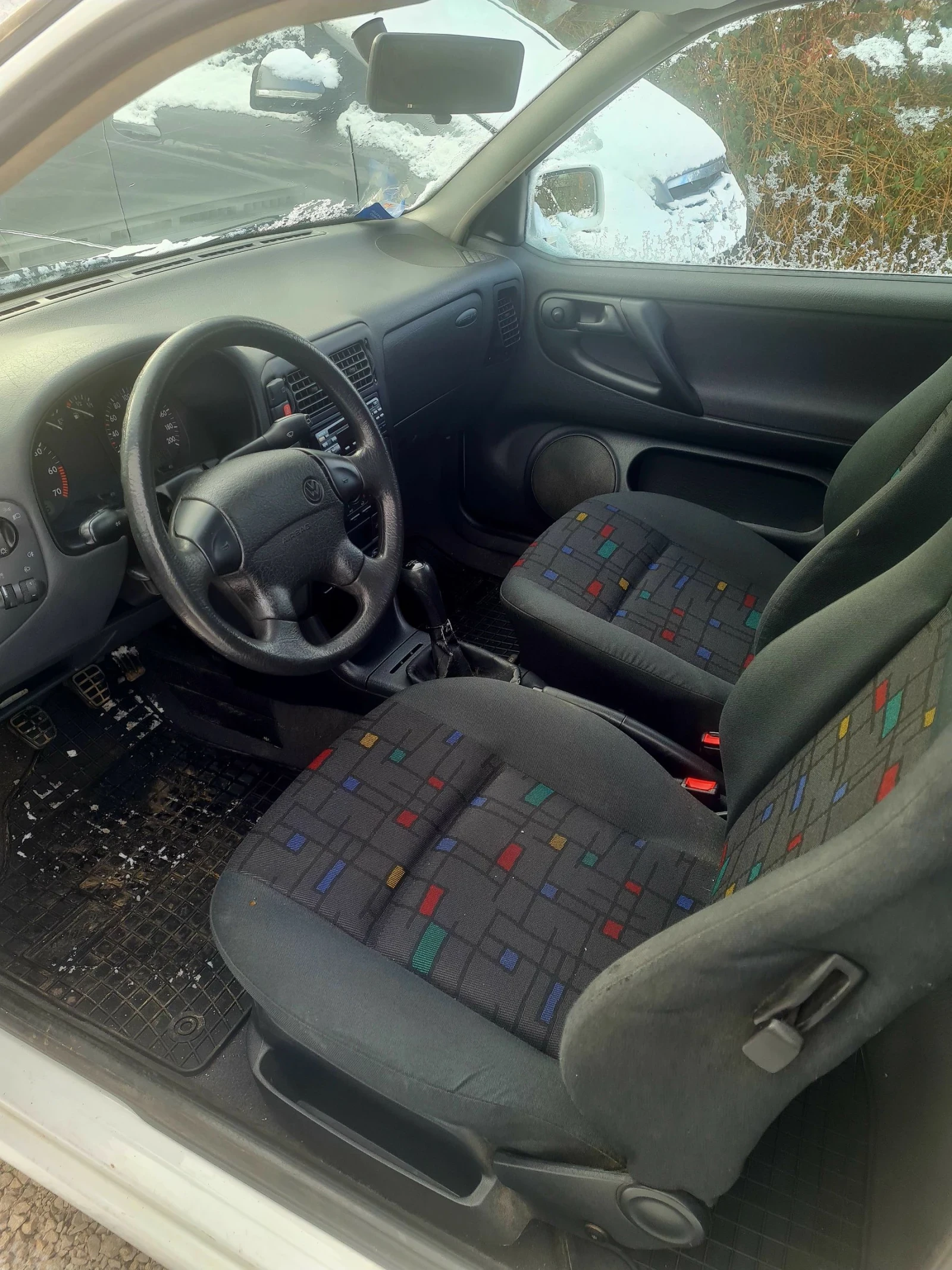 VW Polo 1.0 - изображение 7