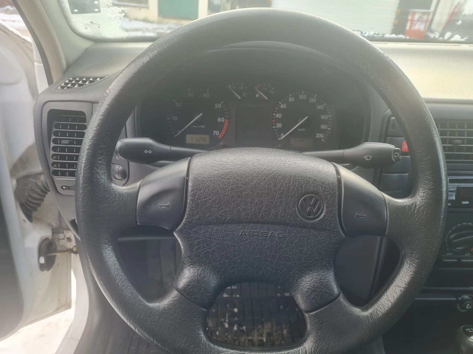 VW Polo 1.0 - изображение 9