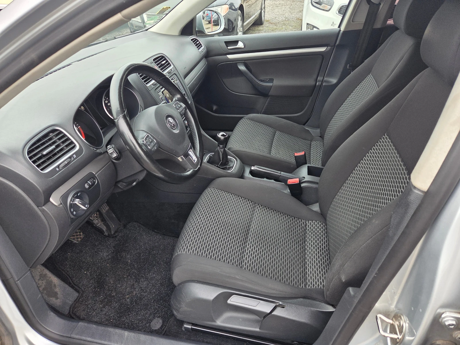 VW Golf 1.6TDI | Mobile.bg � ����������� 7
