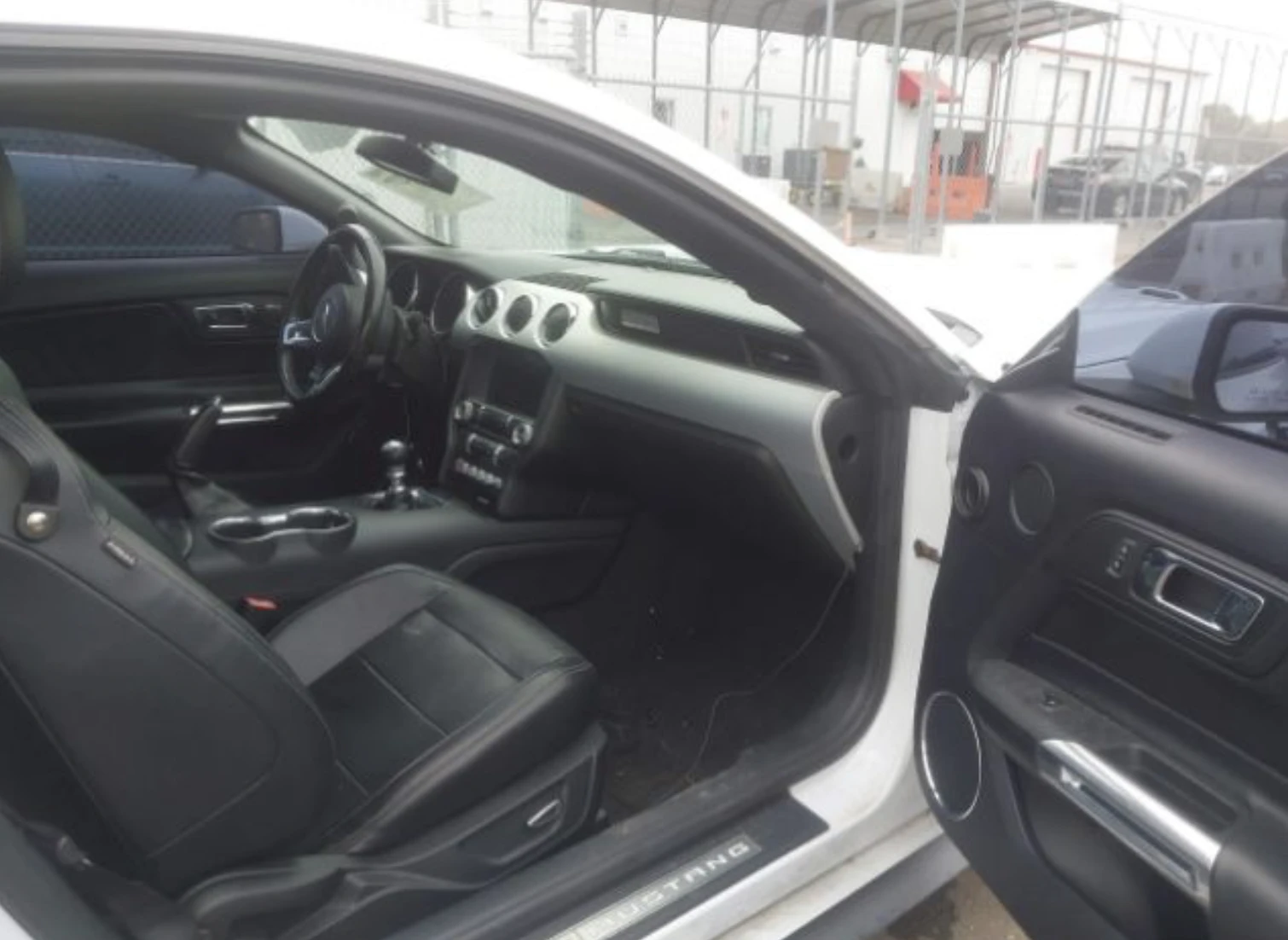 Ford Mustang GT PREMIUM* РЪЧКА, снимка 5 - Автомобили и джипове - 53737400