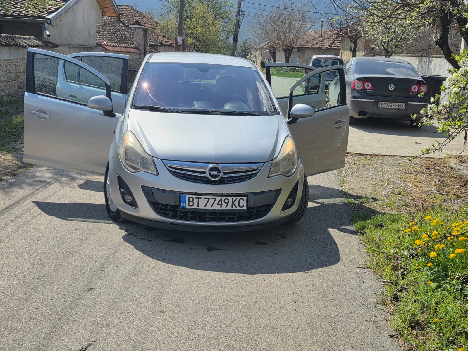 Opel Corsa, снимка 1 - Автомобили и джипове - 54176739