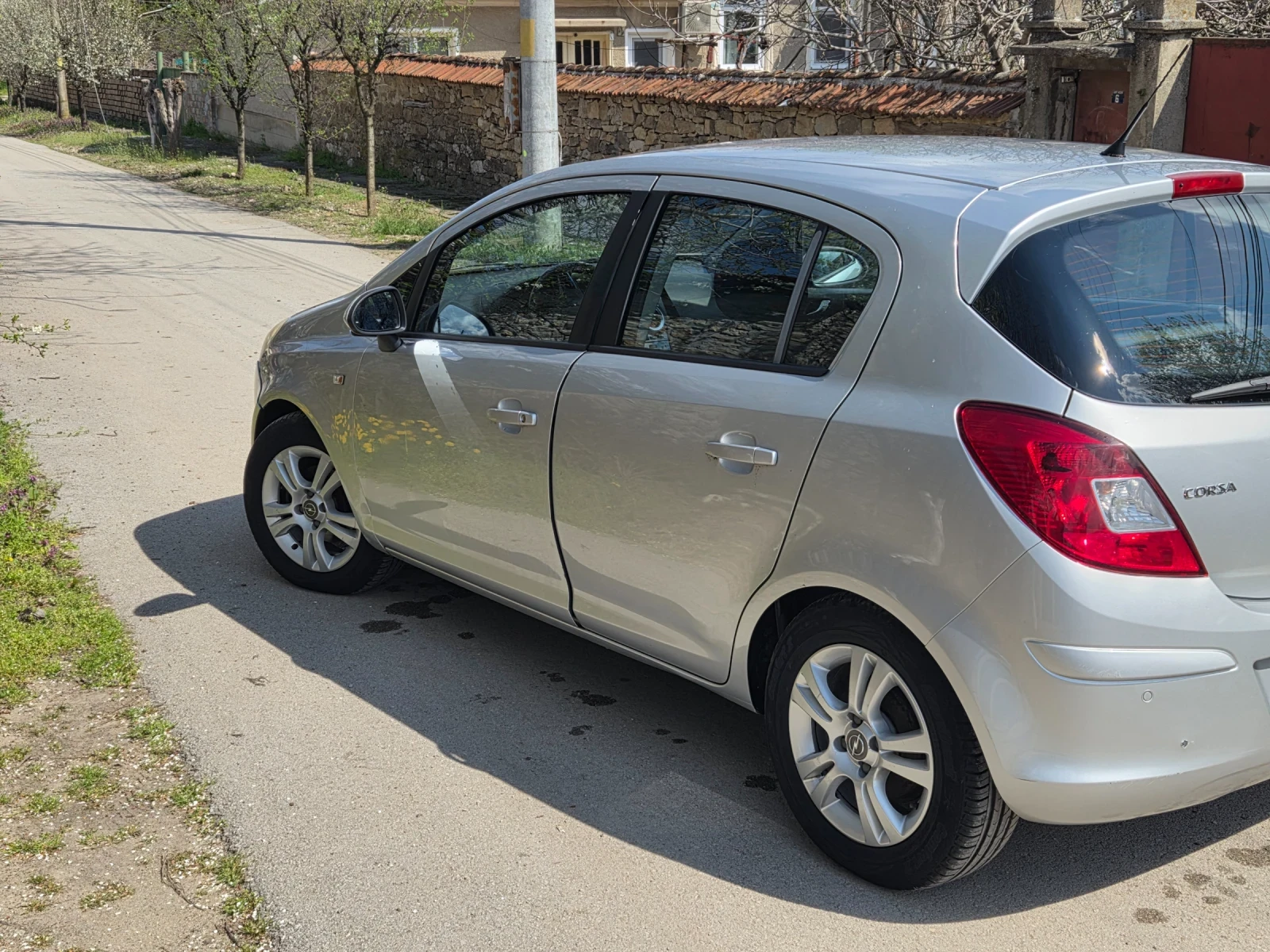 Opel Corsa, снимка 9 - Автомобили и джипове - 54176739