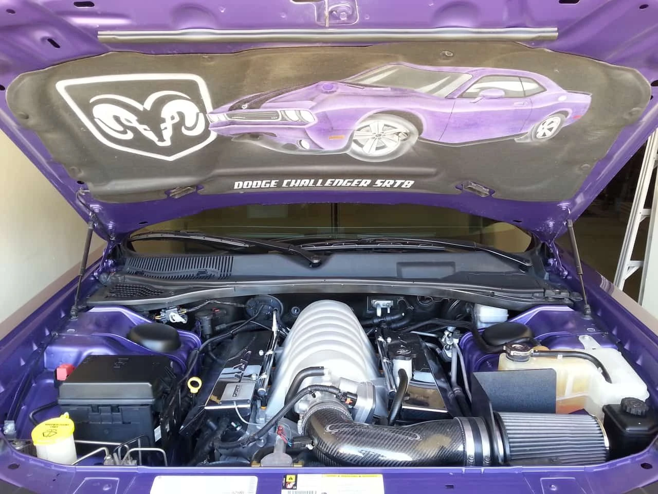 Dodge Challenger * SRT8 * ПОДГРЕВ* KEYLESS* , снимка 9 - Автомобили и джипове - 54212333