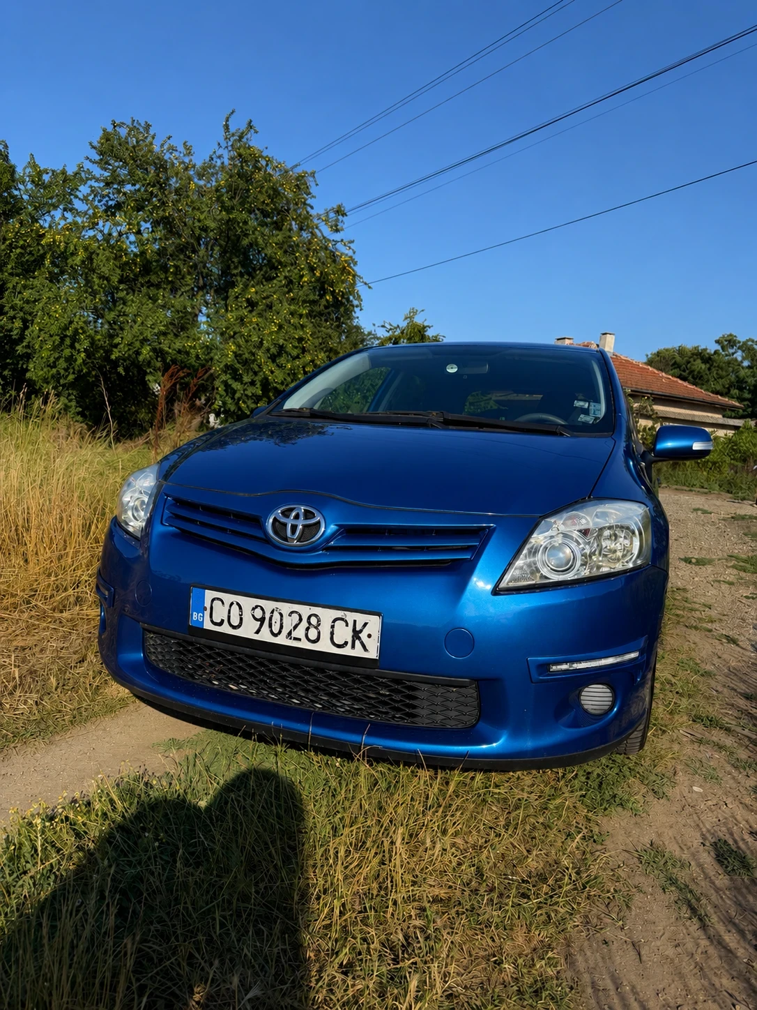 Toyota Auris Дизел, снимка 4 - Автомобили и джипове - 55214012