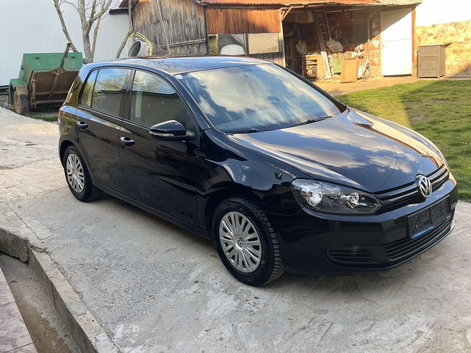VW Golf 1.6TDI* 105kc, снимка 14 - Автомобили и джипове - 54595991