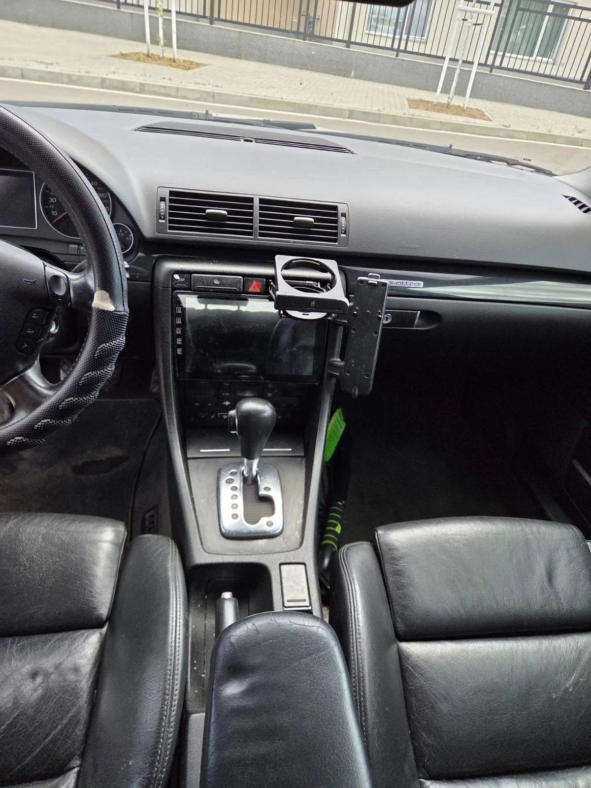 Audi A4, снимка 12 - Автомобили и джипове - 54808933