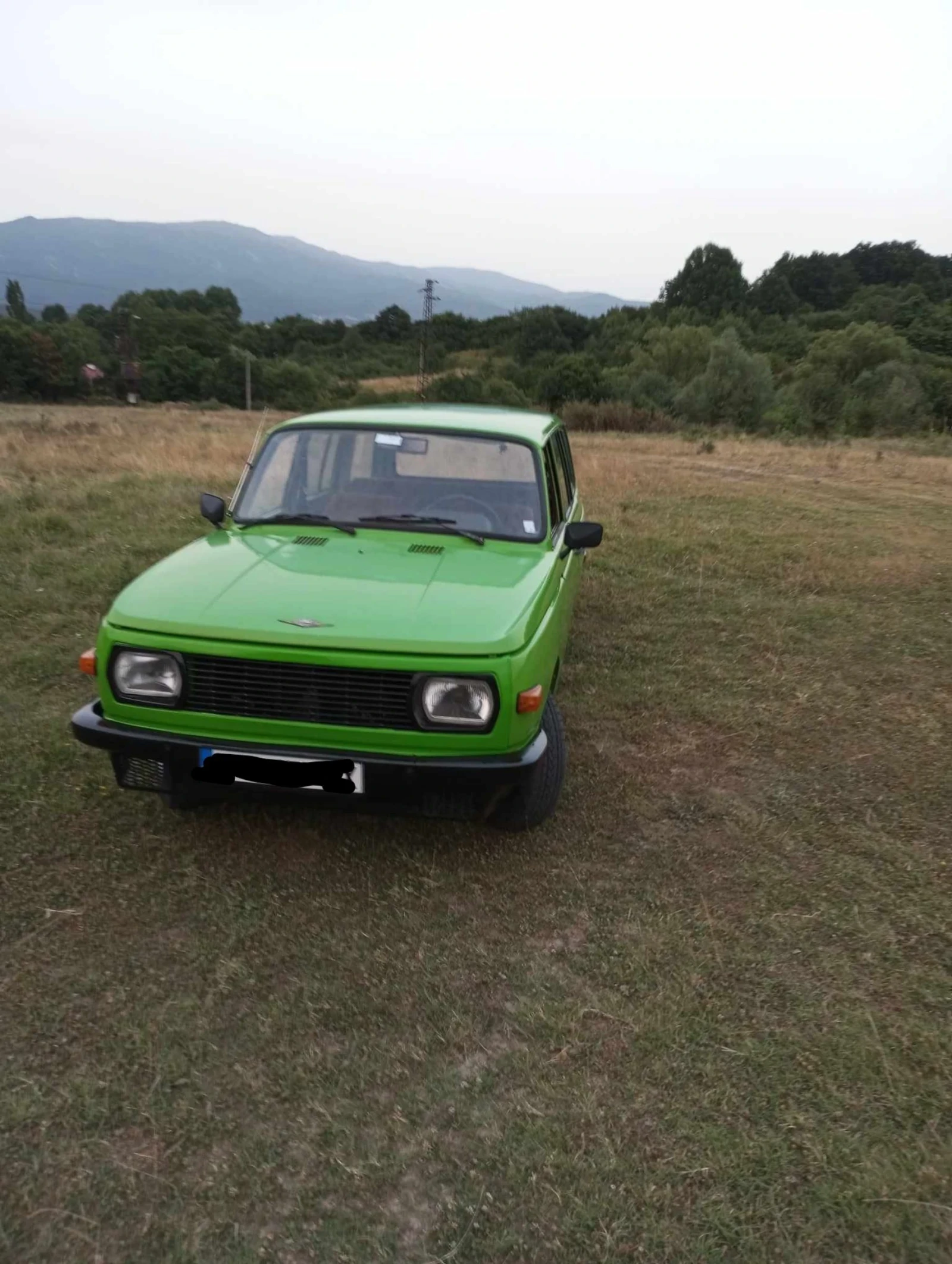 Wartburg 353 В движение, документално изряден, снимка 3 - Автомобили и джипове - 54897726