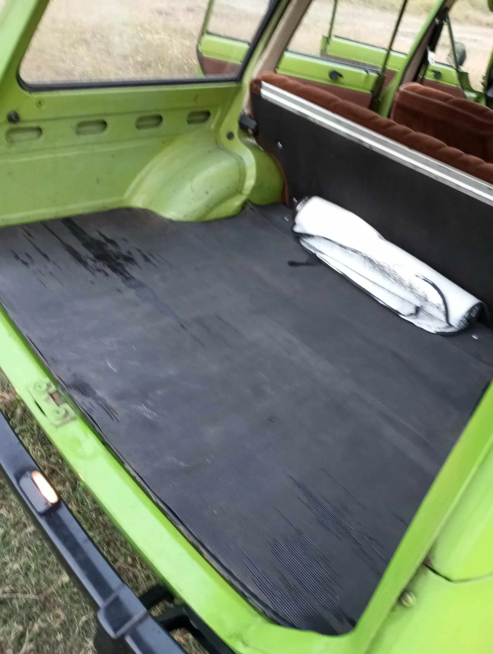 Wartburg 353 В движение, документално изряден, снимка 8 - Автомобили и джипове - 54897726